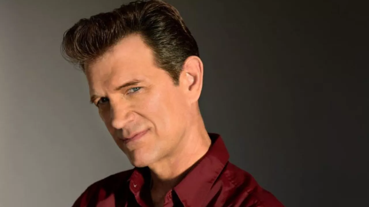 Le chanteur Chris Isaak de retour sur les scènes françaises après 5 ans d’absence Le chanteur Chris Isaak de retour sur les scènes françaises après 5 ans d’absence