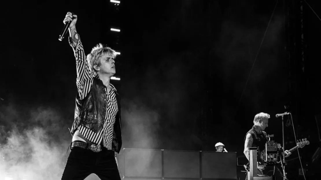 Billie Joe Armstrong (Green Day) sur son dernier single : "Nous avons vu tant de nos pairs lutter contre la dépendance et la maladie mentale"