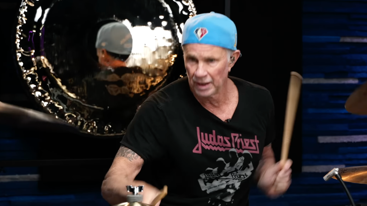 Chad Smith joue (et entend) Thirty Seconds To Mars pour la première fois Chad Smith joue (et entend) Thirty Seconds To Mars pour la première fois