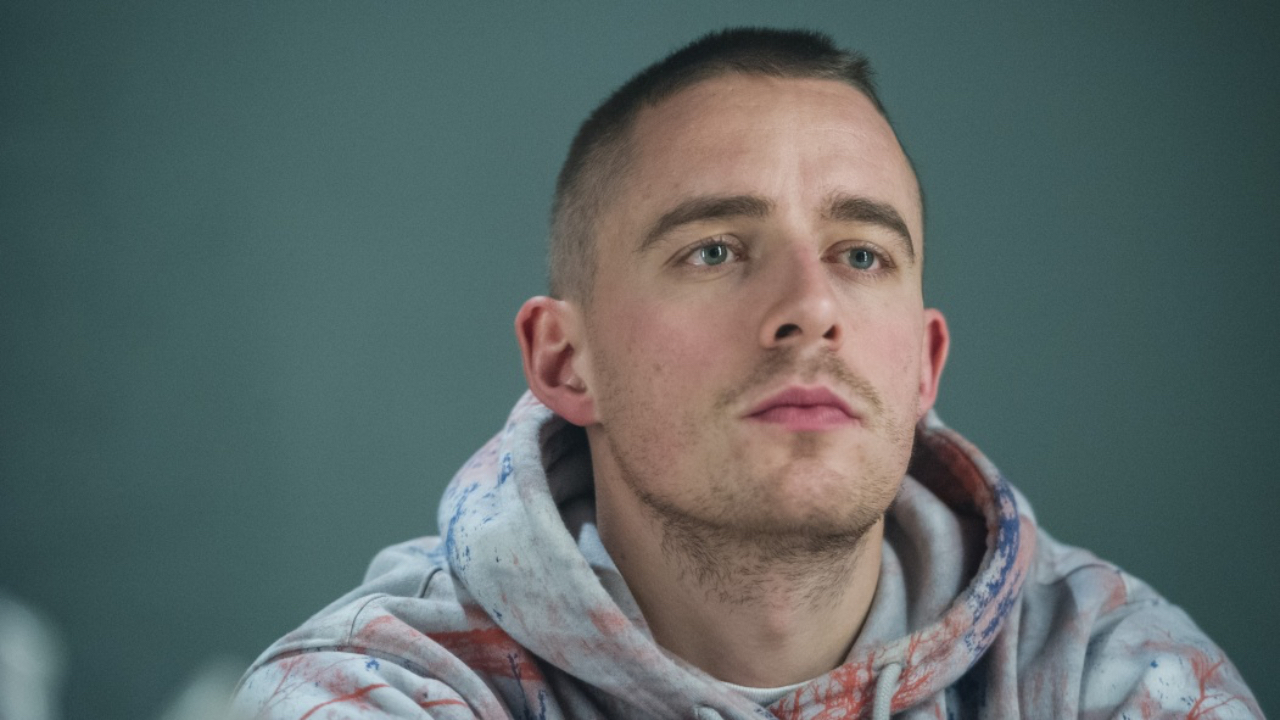 Dermot Kennedy s’offre un excellent démarrage avec son single « Kiss Me » Dermot Kennedy s’offre un excellent démarrage avec son single « Kiss Me »