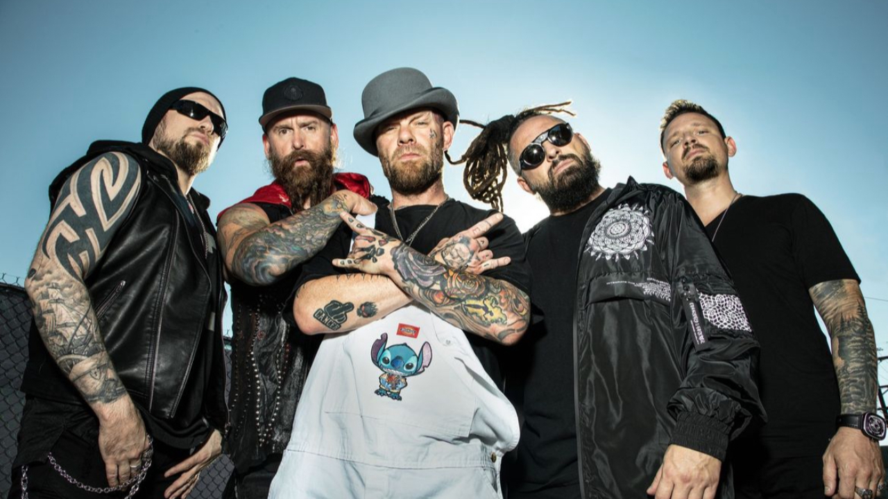 Five Finger Death Punch : l'édition déluxe de leur album "AfterLife" sortira en février Five Finger Death Punch : l'édition déluxe de leur album "AfterLife" sortira en février