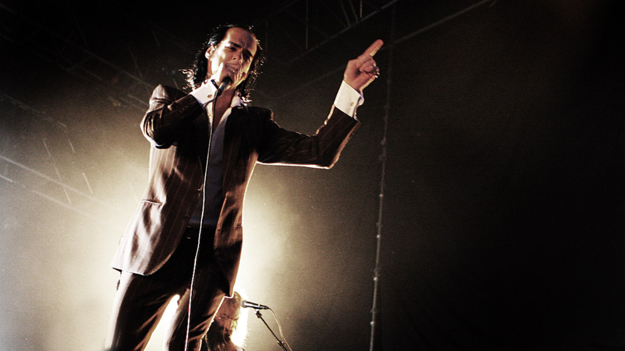 Nick Cave reprend "La Vie en Rose" d'Edith Piaf Nick Cave reprend "La Vie en Rose" d'Edith Piaf