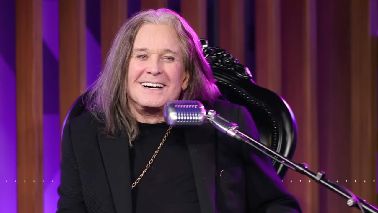Ozzy Osbourne pousse un coup de gueule : "Je ne suis pas en train de mourir !" Ozzy Osbourne pousse un coup de gueule : "Je ne suis pas en train de mourir !"