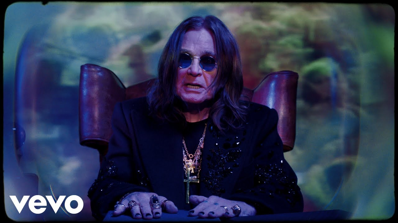 Ozzy Osbourne, Steve Stevens et Billy Morrison font équipe pour "Crack Cocaine" Ozzy Osbourne, Steve Stevens et Billy Morrison font équipe pour "Crack Cocaine"