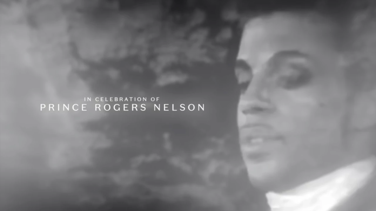 Prince : 10 ans apr&egrave;s, le g&eacute;nie de Minneapolis hante encore les platines avec un in&eacute;dit