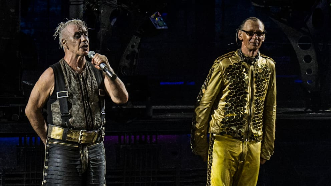 Rammstein : Christian Lorenz, le claviériste, accusé d'agressions sexuelles à son tour ! Rammstein : Christian Lorenz, le claviériste, accusé d'agressions sexuelles à son tour !