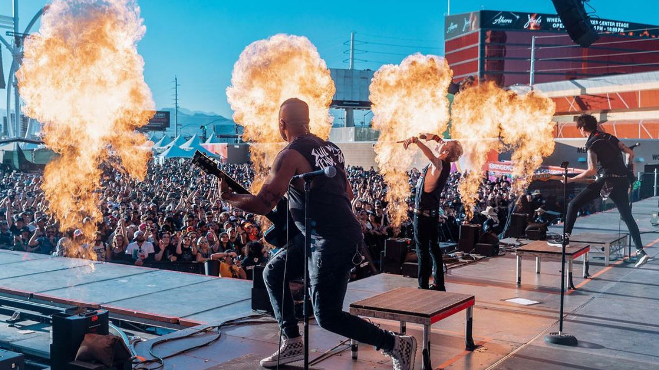 Sum 41 : le groupe est à l'affiche du Slam Dunk Festival à Lyon ! Sum 41 : le groupe est à l'affiche du Slam Dunk Festival à Lyon !