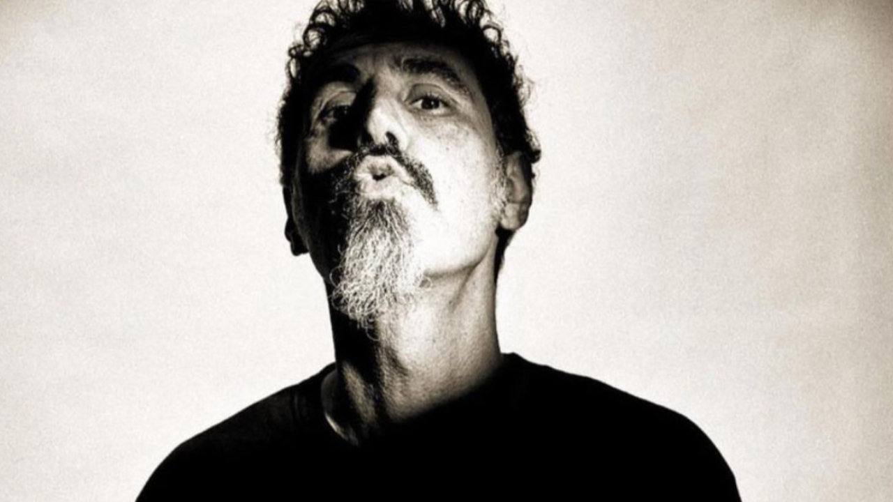 System Of A Down : Serj Tankian fait des confidences sur la première tournée du groupe System Of A Down : Serj Tankian fait des confidences sur la première tournée du groupe