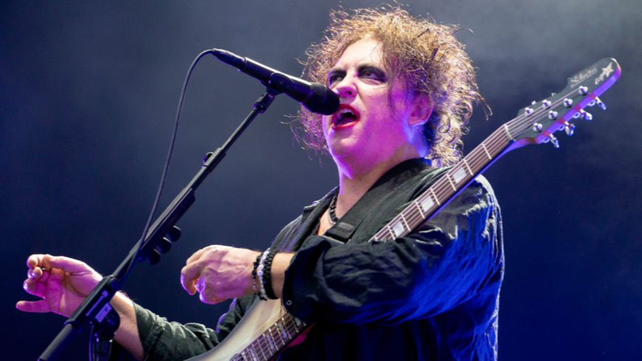 The Cure "dégoûté" par l"arnaque" Ticketmaster : ils dénoncent leurs frais exorbitants pour leur tournée The Cure "dégoûté" par l"arnaque" Ticketmaster : ils dénoncent leurs frais exorbitants pour leur tournée