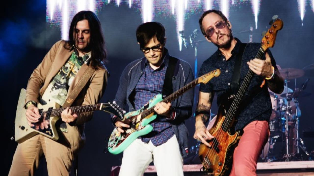 Weezer va rééditer son "blue album" pour ses 30 ans Weezer va rééditer son "blue album" pour ses 30 ans