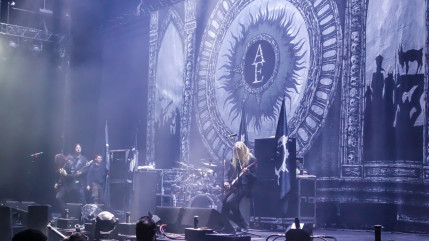 Arch Enemy remplace son guitariste Jeff Loomis