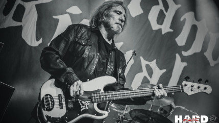 Black Sabbath : Geezer Butler annonce sa retraite Black Sabbath : Geezer Butler annonce sa retraite