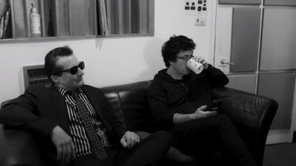 Green Day : découvrez la face cachée de leur dernier clip "Dilemma" Green Day : découvrez la face cachée de leur dernier clip "Dilemma"