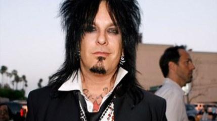 Nikki Sixx de Mötley Crüe remercie ses haters Nikki Sixx de Mötley Crüe remercie ses haters