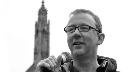 Dave Rowntree, le batteur de Blur, se lance en politique ! Dave Rowntree, le batteur de Blur, se lance en politique !
