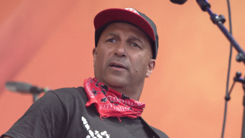 Tom Morello : Paris fixe enfin la nouvelle date de son concert reporté Tom Morello : Paris fixe enfin la nouvelle date de son concert reporté